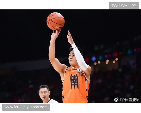 琑员如何在比赛中提升传球创造性，提高传球的准确性